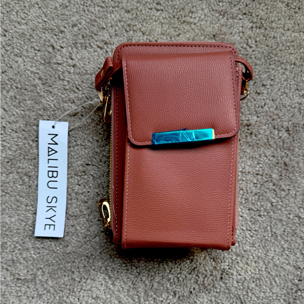 Malibu Skye Crossbody Bag *NWT*